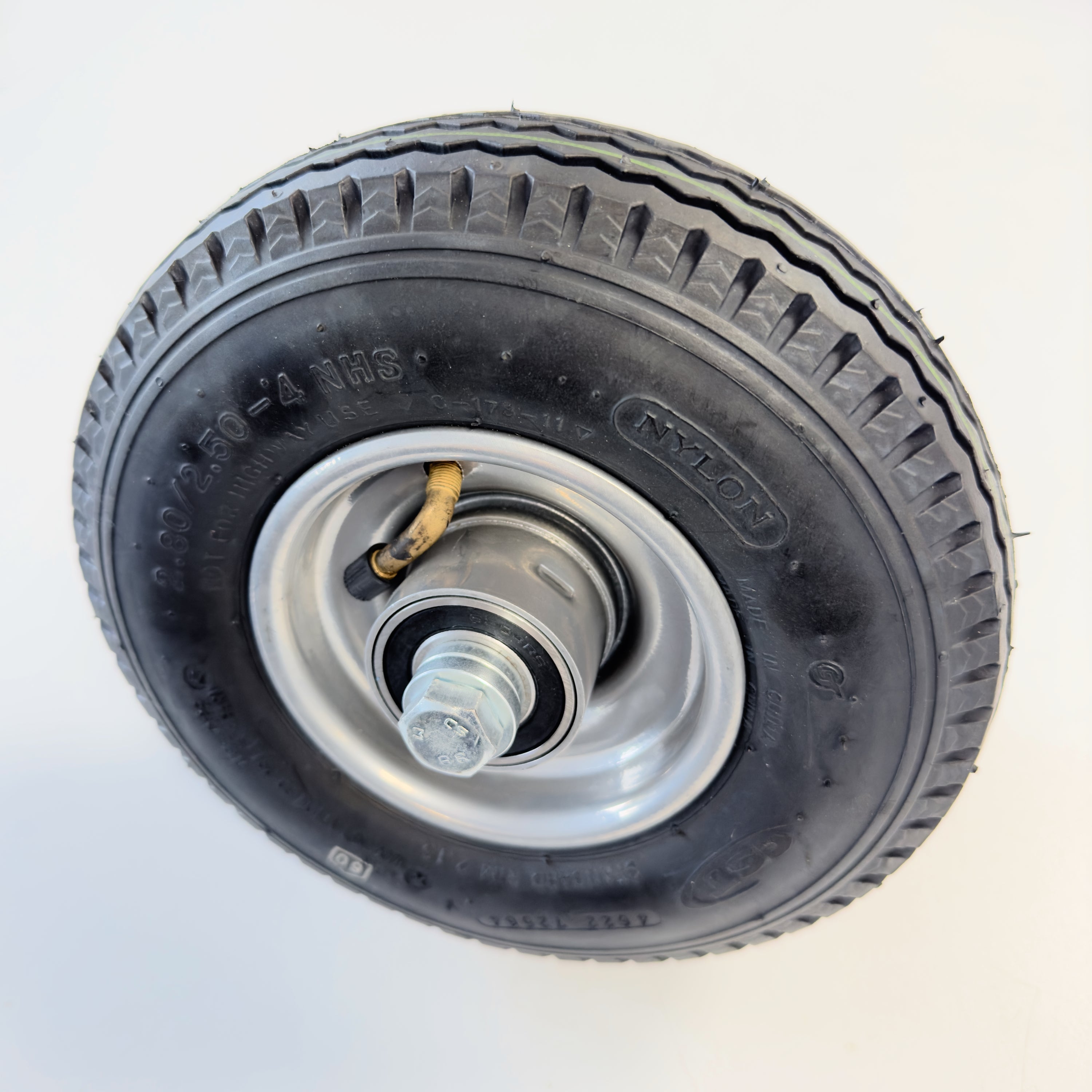 RA-BC3265 Amtech Range Servant Ball Picker Light Wheel with Tyre and Tube PDA0006