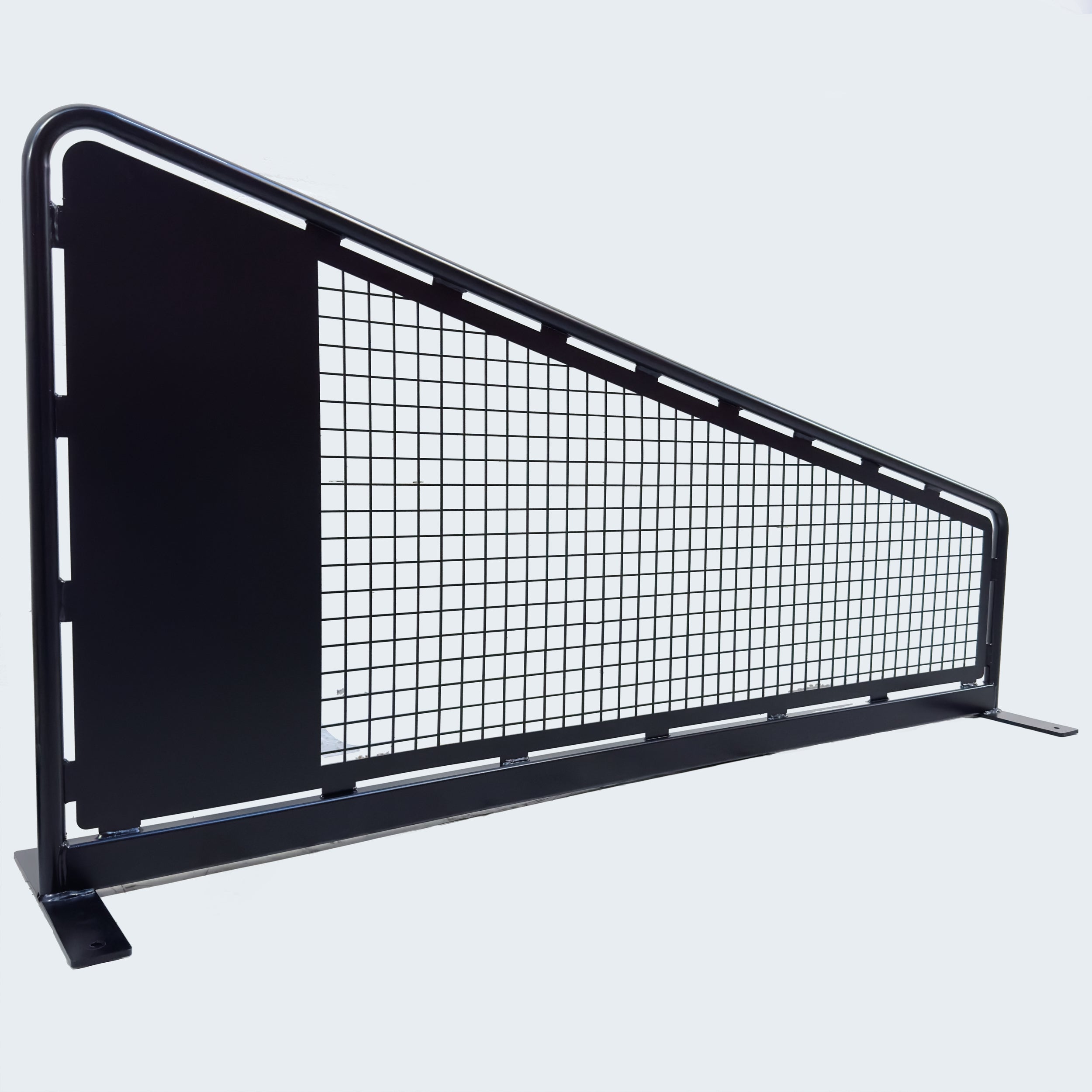 RA-DV9031 Amtech Range Golf Bay Divider Teardrop Steel Mesh Black