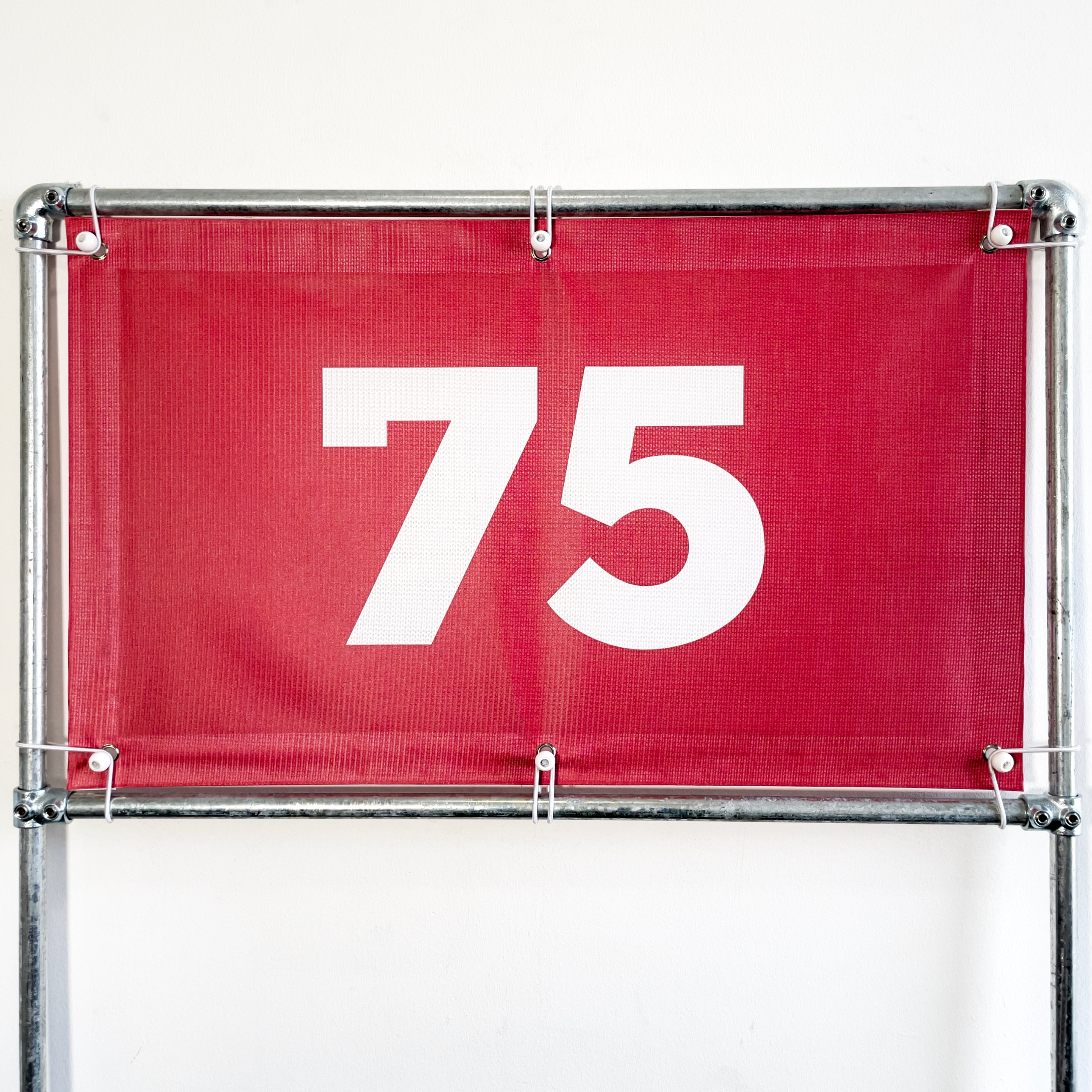 RA-TM9511 Amtech Range PVC Mesh Golf Driving Range Yardage Distance Banner Red 75