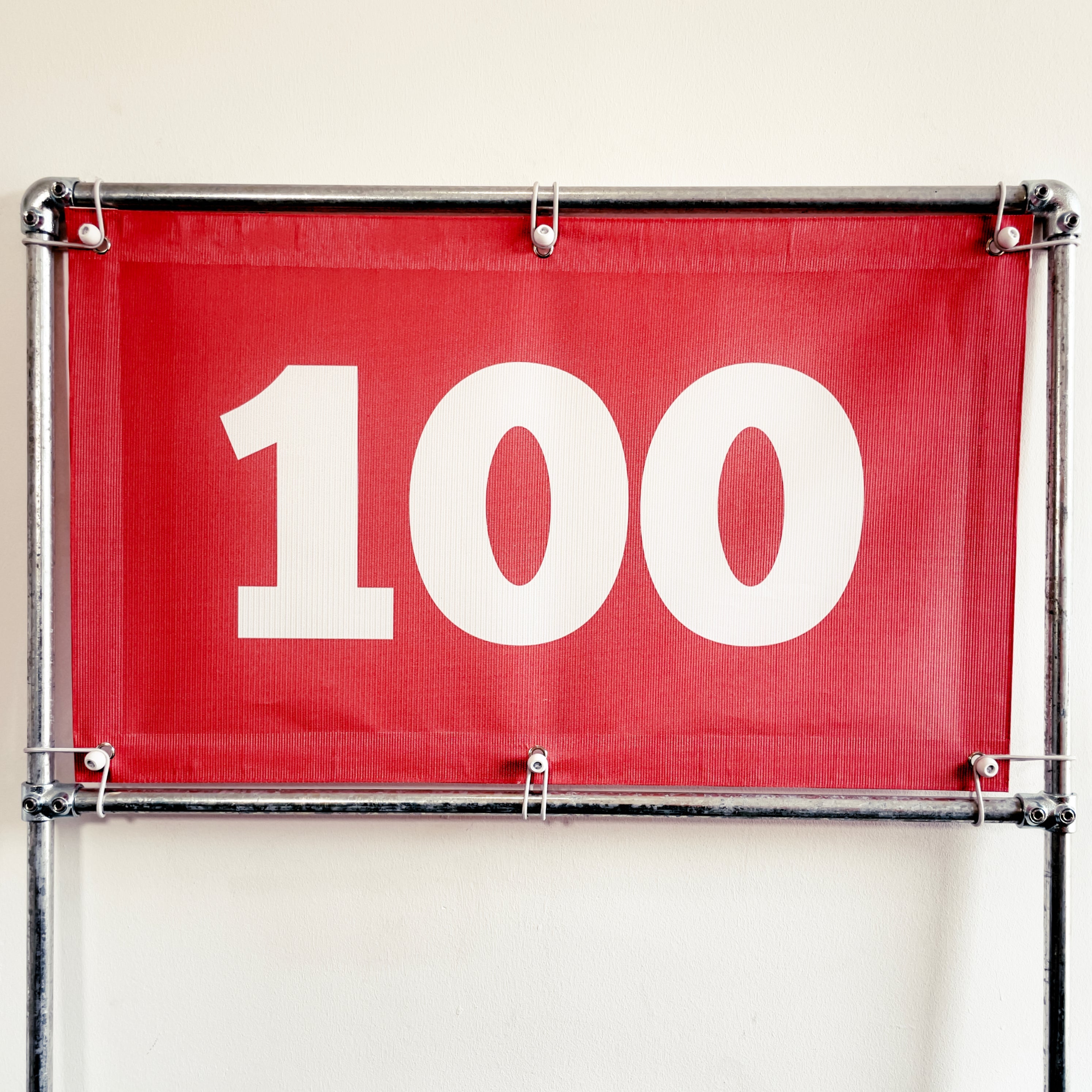RA-TM9512 Amtech Range PVC Mesh Golf Driving Range Yardage Distance Banner Red 100