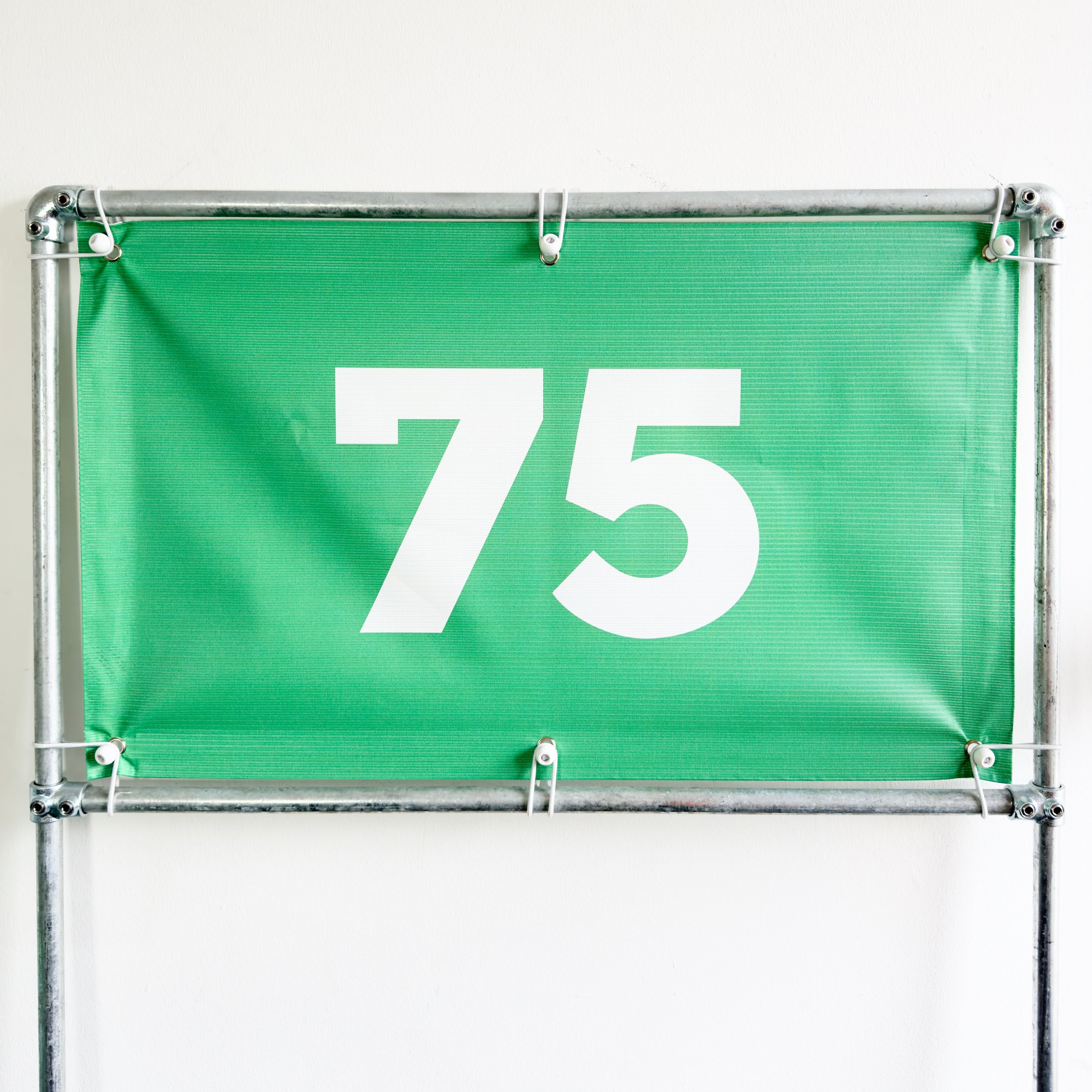 RA-TM9541 Amtech Range PVC Mesh Golf Driving Range Yardage Distance Banner Green 75