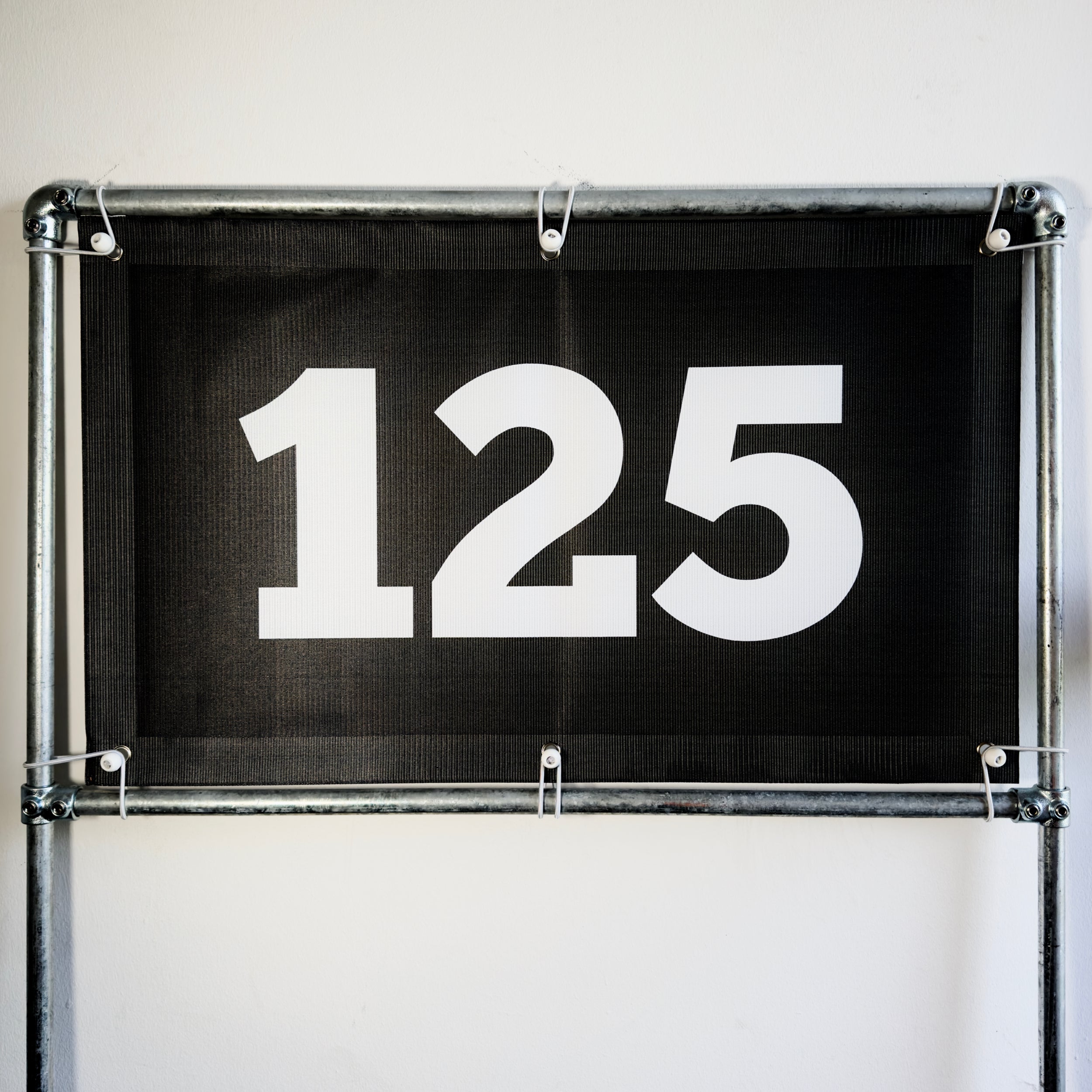 RA-TM9553 Amtech Range PVC Mesh Golf Driving Range Yardage Distance Banner Black 125
